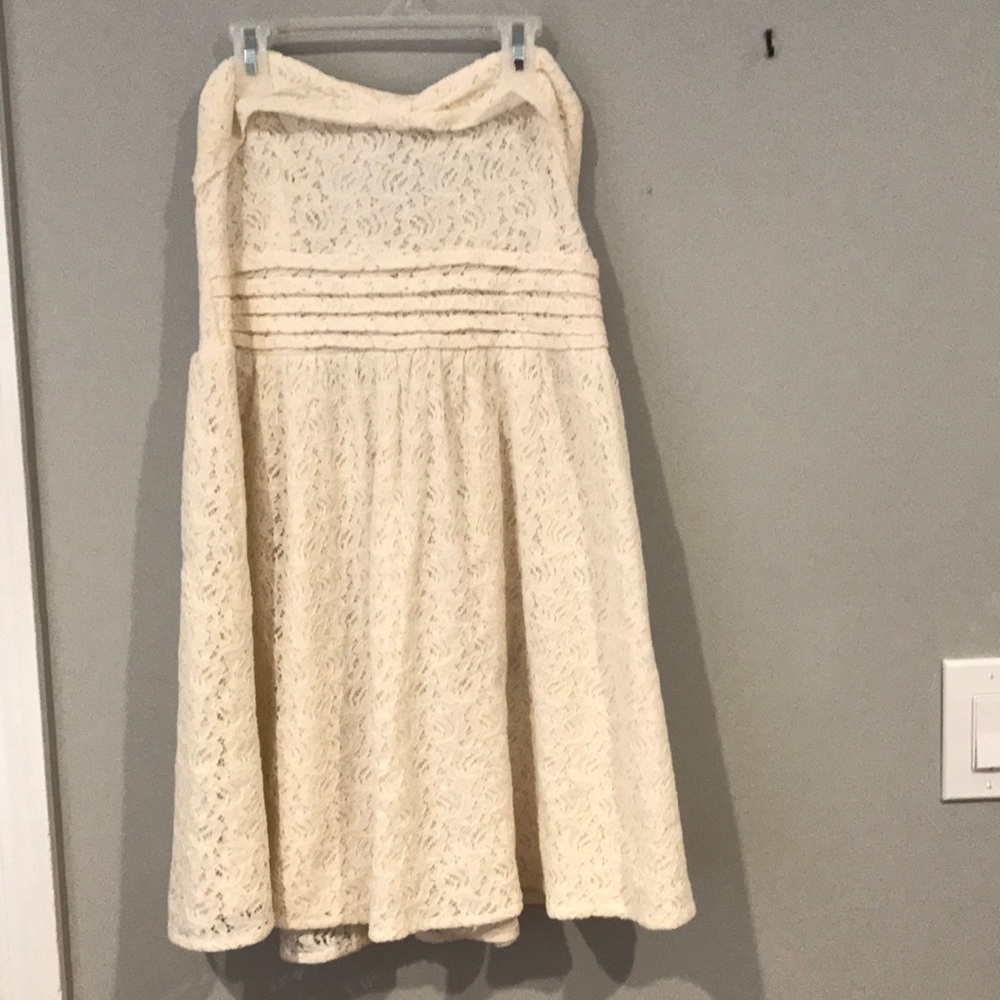 Cream Lace Strapless Dress